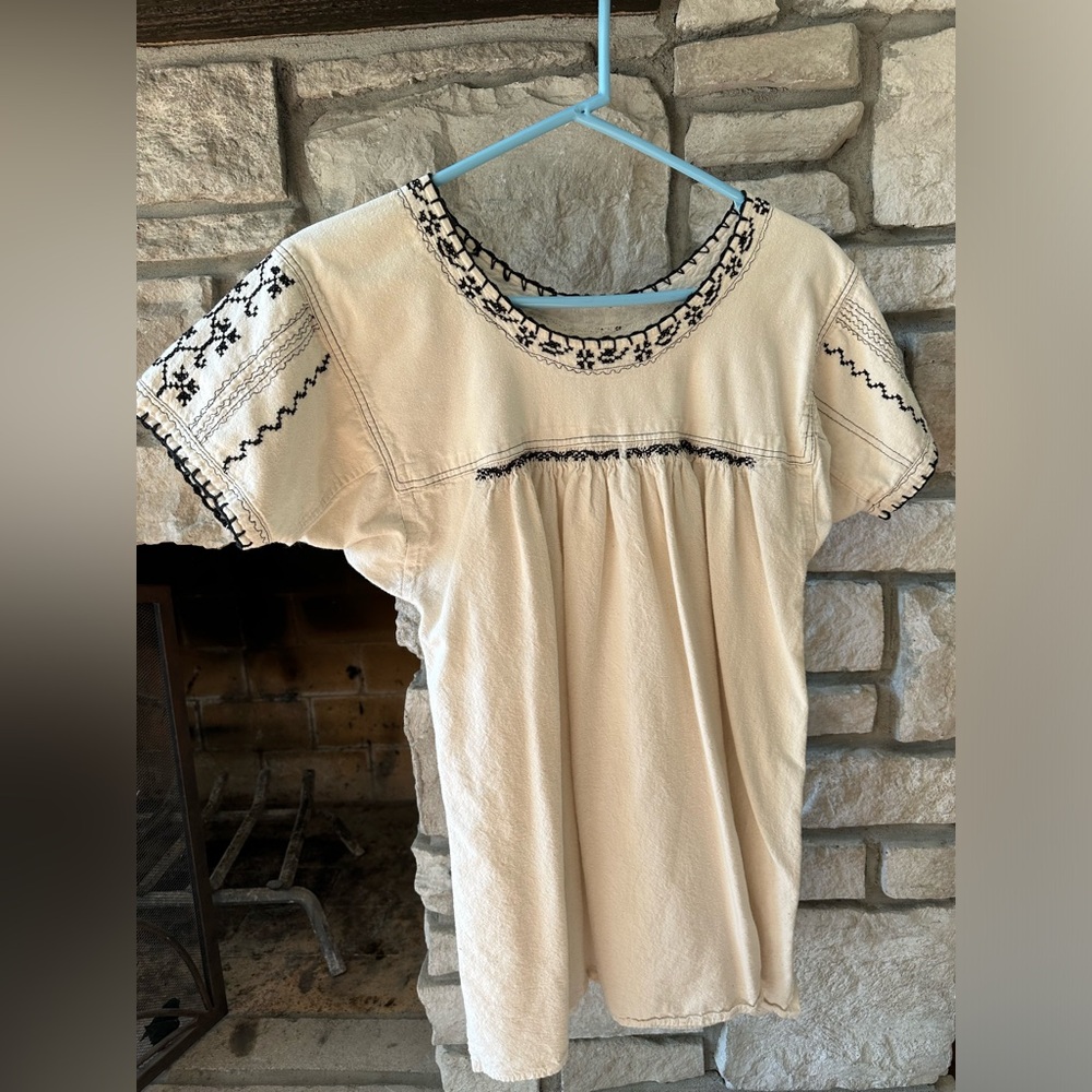 Gorgeous embroidered top